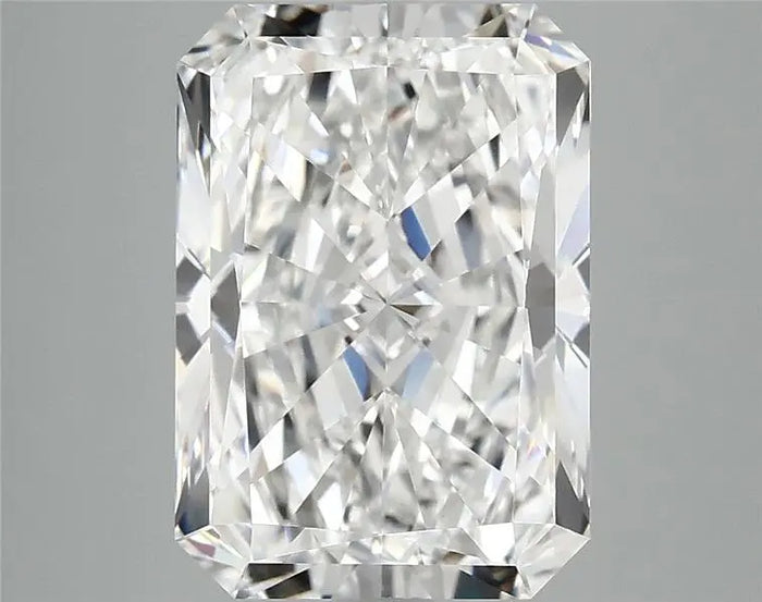 4.43 Carat · RADIANT · E · VVS2 · IGI · Excellent Cut