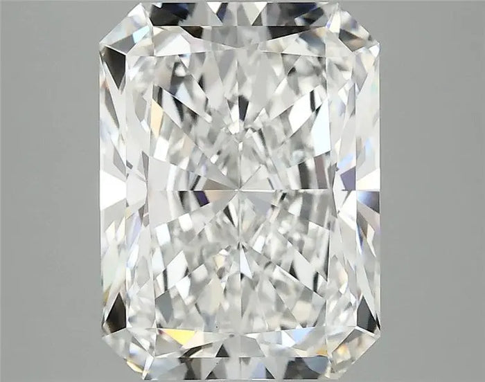 3.98 Carat · RADIANT · E · VVS2 · IGI · Excellent Cut