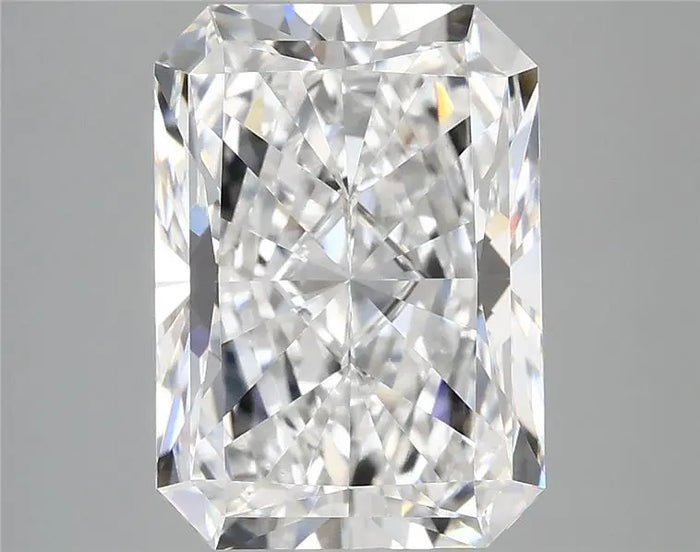 4.94 Carat · RADIANT · E · VVS2 · IGI · Excellent Cut