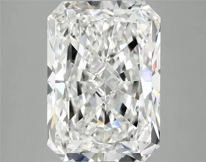 3.89 Carat · RADIANT · E · VVS2 · IGI · Excellent Cut