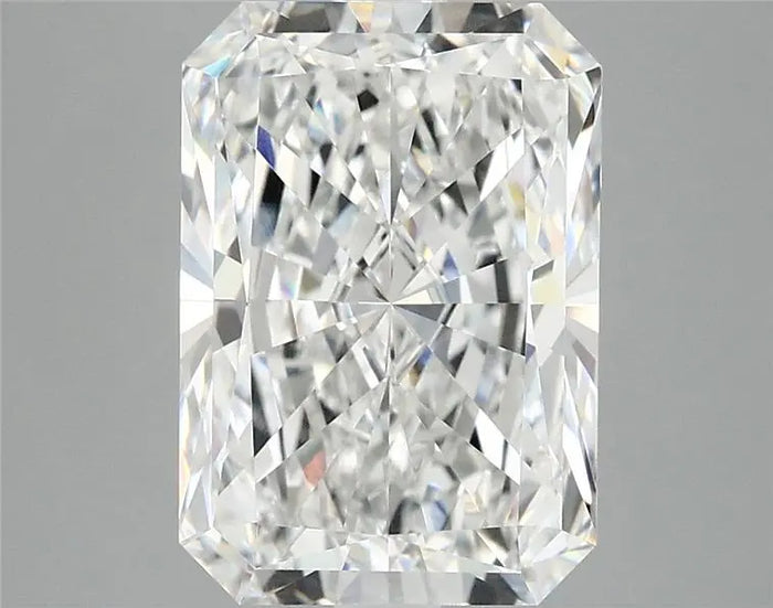 4.05 Carat · RADIANT · E · VVS2 · IGI · Excellent Cut