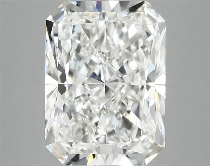 4.02 Carat · RADIANT · E · VVS2 · IGI · Excellent Cut