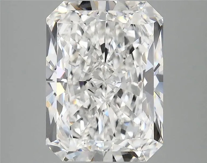 4.18 Carat · RADIANT · D · VVS2 · IGI · Excellent Cut