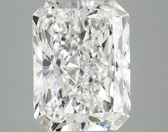 3.88 Carat · RADIANT · E · VVS2 · IGI · Excellent Cut