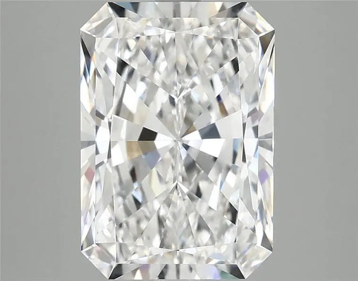 3.92 Carat · RADIANT · D · VVS2 · IGI · Excellent Cut
