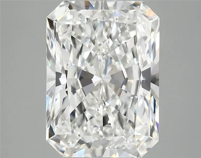 4.09 Carat · RADIANT · E · VVS2 · IGI · Excellent Cut