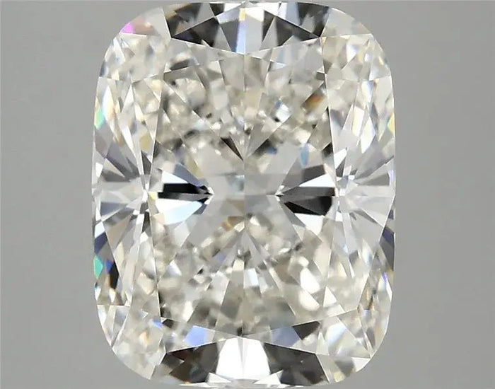 4.05 Carat · CUSHION · G · VVS2 · IGI · Excellent Cut
