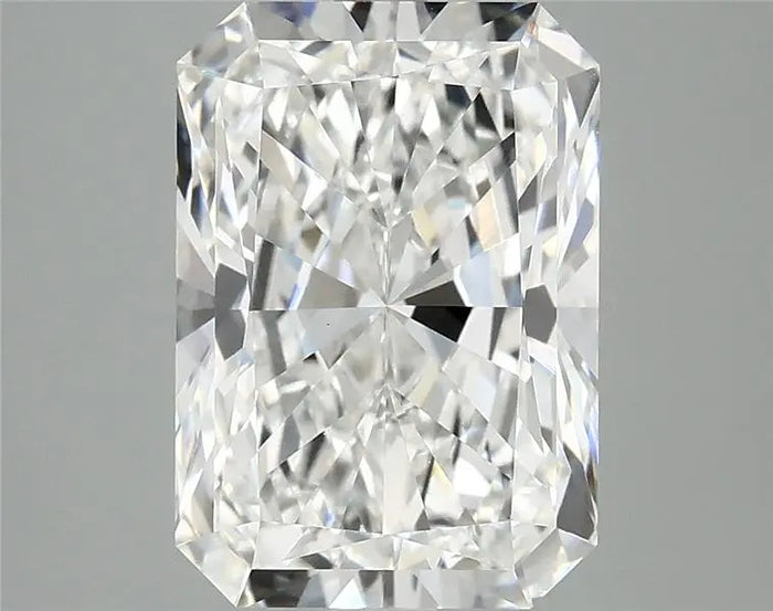 4.06 Carat · RADIANT · E · VVS2 · IGI · Excellent Cut