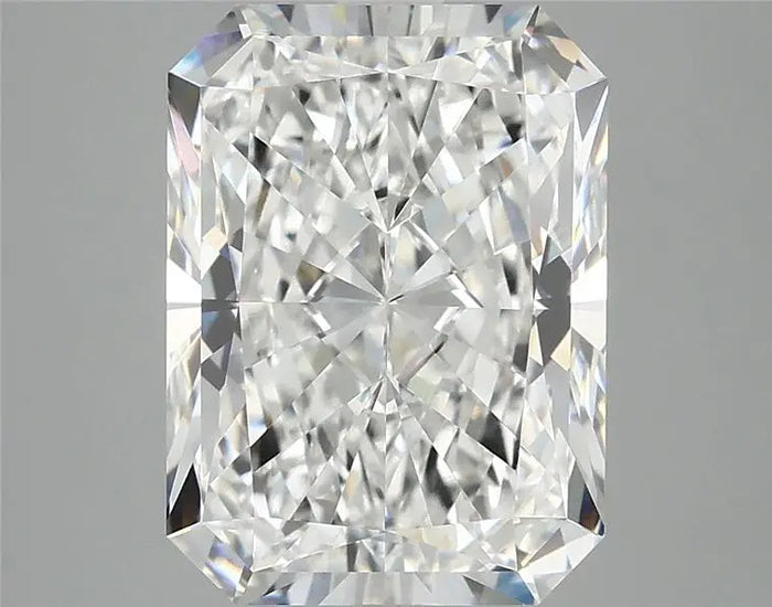4.08 Carat · RADIANT · E · VVS2 · IGI · Excellent Cut