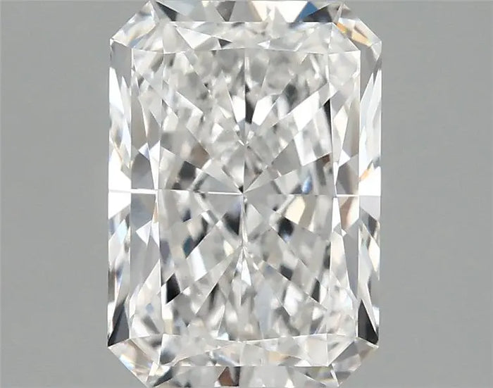 1.56 Carat · RADIANT · E · VVS2 · IGI · Excellent Cut