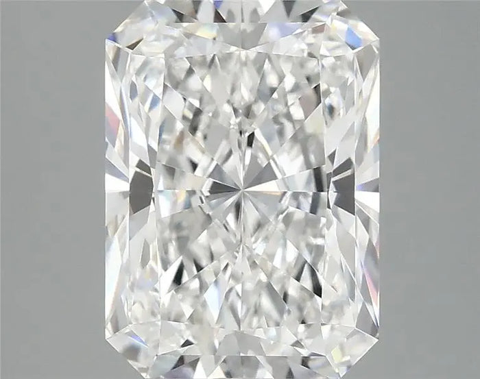 4.08 Carat · RADIANT · E · VVS2 · IGI · Excellent Cut