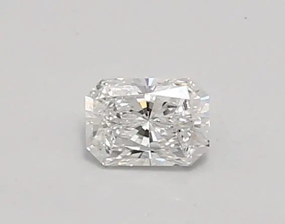 0.32 Carat · RADIANT · D · VVS1 · IGI · Very Good Cut