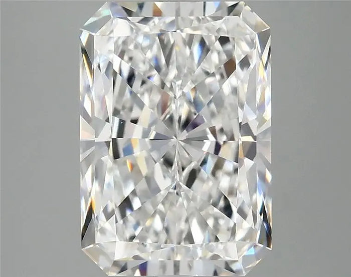4.10 Carat · RADIANT · E · VVS2 · IGI · Excellent Cut