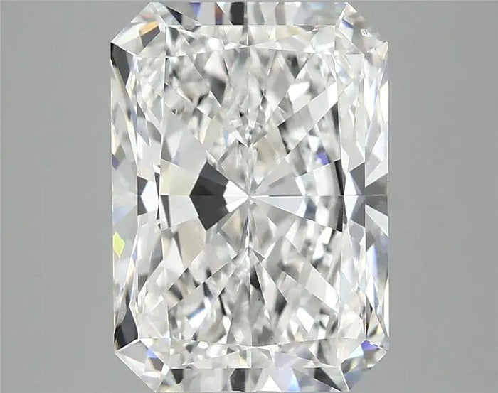 3.85 Carat · RADIANT · E · VVS2 · IGI · Excellent Cut