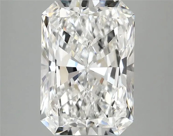 4.04 Carat · RADIANT · E · VVS2 · IGI · Excellent Cut