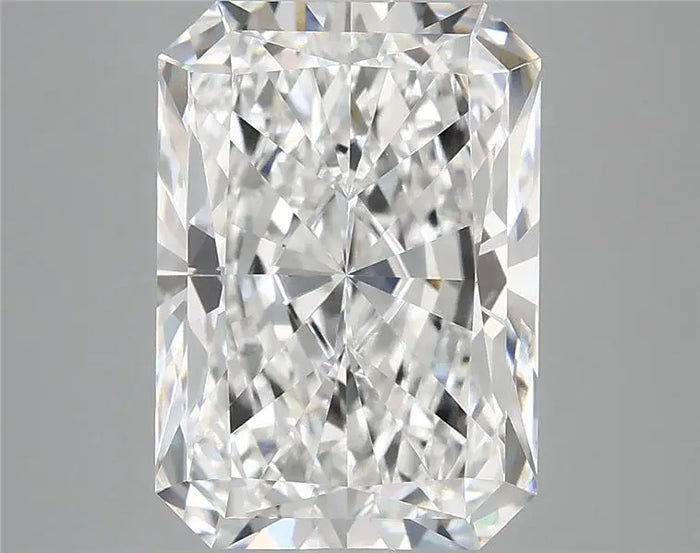 4.99 Carat · RADIANT · E · VVS2 · IGI · Excellent Cut
