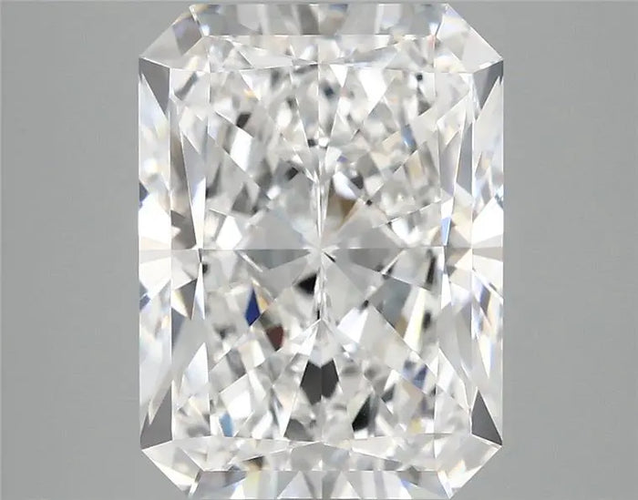 4.13 Carat · RADIANT · D · VVS2 · IGI · Excellent Cut