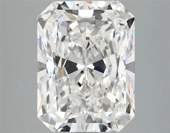 4.18 Carat · RADIANT · D · VVS2 · IGI · Excellent Cut