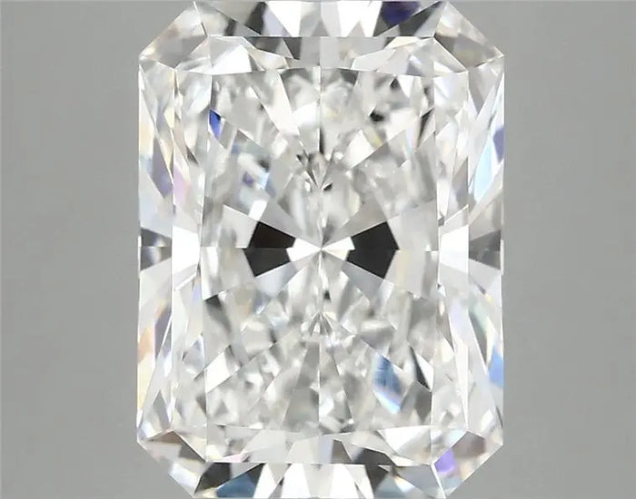 4.04 Carat · RADIANT · E · VVS2 · IGI · Excellent Cut