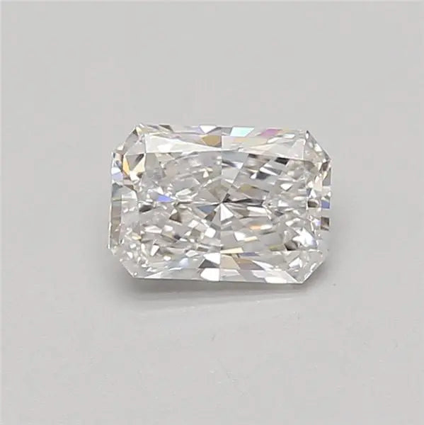 0.81 Carat · RADIANT · E · VS1 · IGI · Excellent Cut