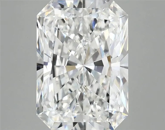4.18 Carat · RADIANT · E · VVS2 · IGI · Excellent Cut