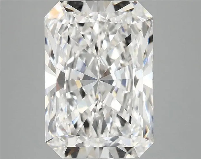 4.18 Carat · RADIANT · E · VVS2 · IGI · Excellent Cut