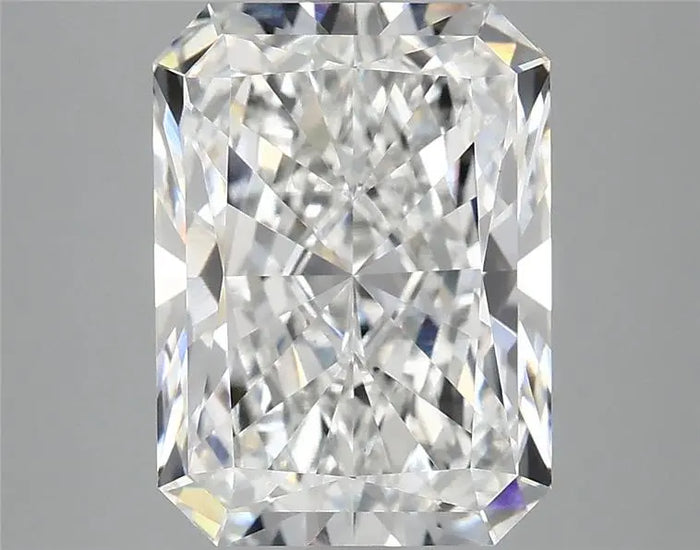 4.09 Carat · RADIANT · E · VVS2 · IGI · Excellent Cut
