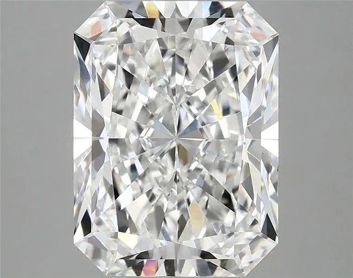 4.05 Carat · RADIANT · E · VVS2 · IGI · Excellent Cut