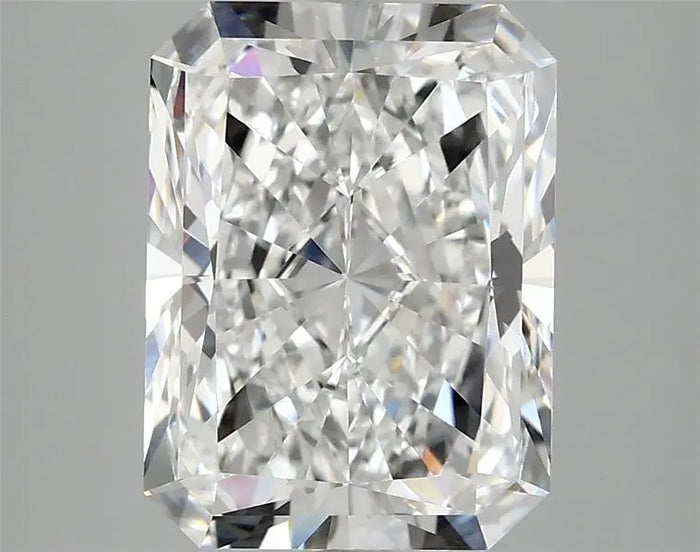 3.97 Carat · RADIANT · E · VVS2 · IGI · Excellent Cut