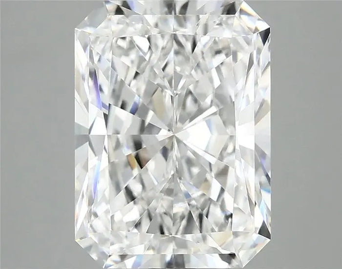 4.04 Carat · RADIANT · E · VVS2 · IGI · Excellent Cut