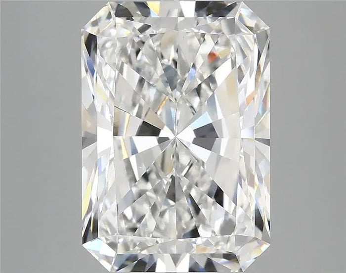 4.92 Carat · RADIANT · E · VVS2 · IGI · Excellent Cut