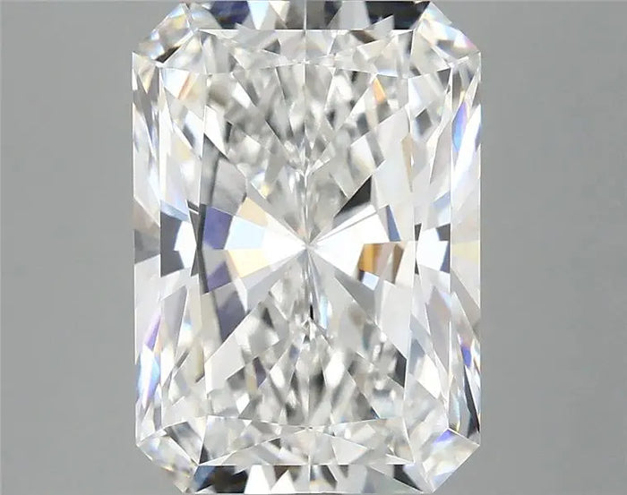 4.05 Carat · RADIANT · E · VVS2 · IGI · Excellent Cut