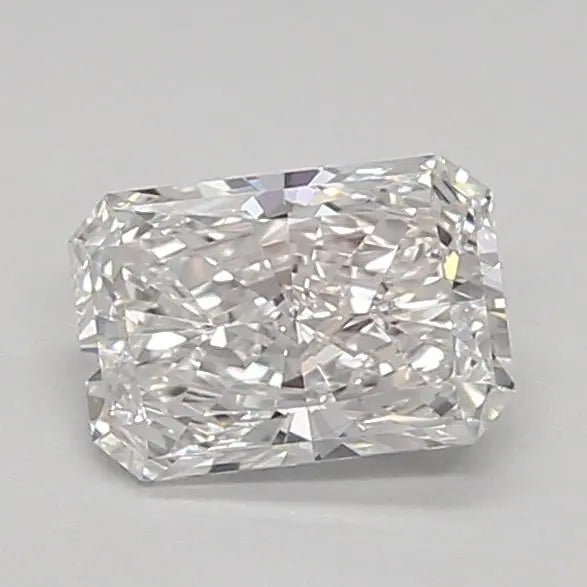 0.64 Carat · RADIANT · E · VVS1 · IGI · Very Good Cut