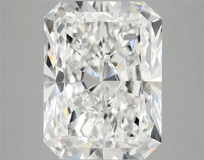 4.05 Carat · RADIANT · E · VS1 · IGI · Excellent Cut