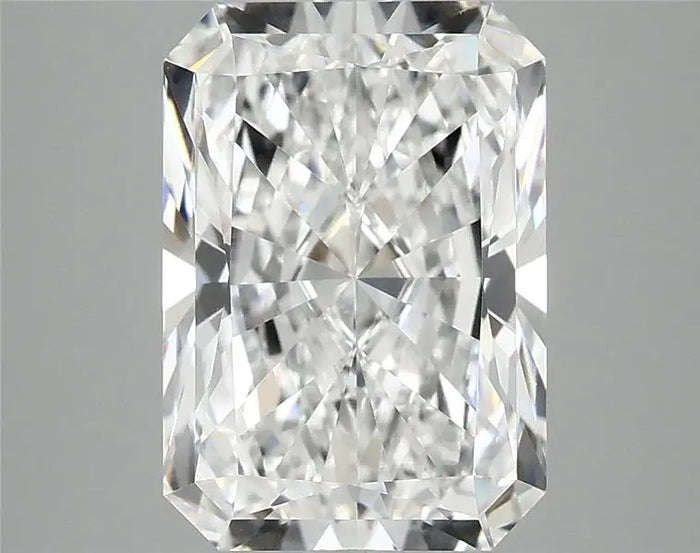 4.08 Carat · RADIANT · D · VVS2 · IGI · Excellent Cut