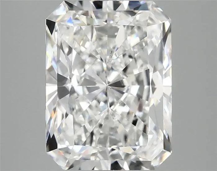 3.93 Carat · RADIANT · E · VVS2 · IGI · Excellent Cut