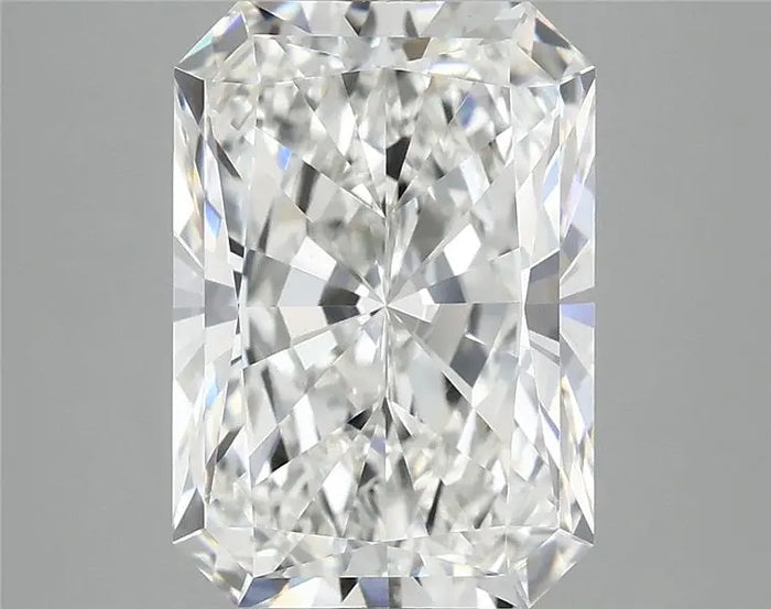4.05 Carat · RADIANT · E · VVS2 · IGI · Excellent Cut