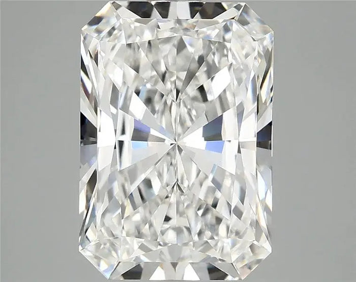 4.19 Carat · RADIANT · D · VVS2 · IGI · Excellent Cut