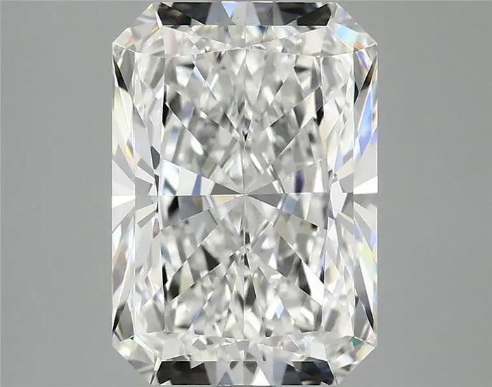 3.92 Carat · RADIANT · E · VVS2 · IGI · Excellent Cut