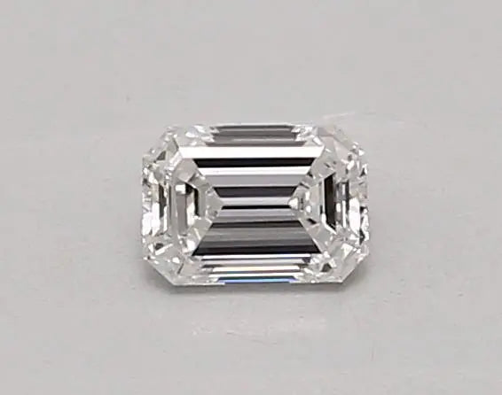 0.39 Carat · EMERALD · D · VVS2 · IGI · Excellent Cut