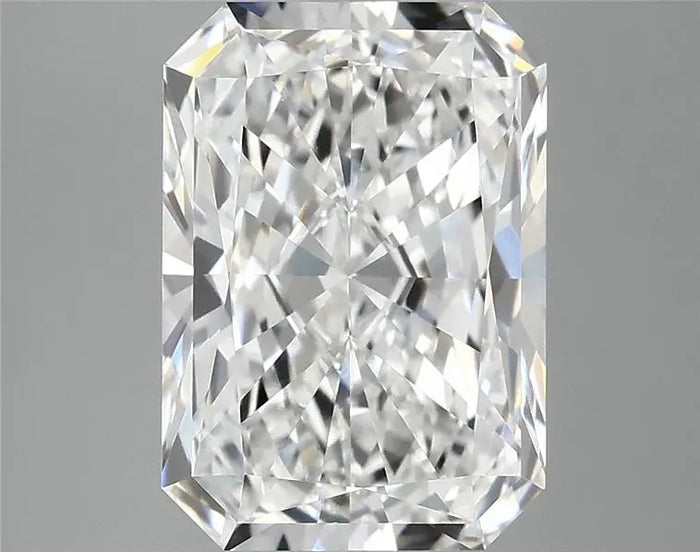 4.19 Carat · RADIANT · E · VVS2 · IGI · Excellent Cut