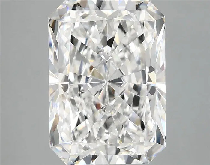 4.18 Carat · RADIANT · E · VVS2 · IGI · Excellent Cut