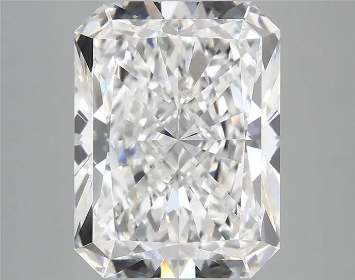 4.90 Carat · RADIANT · E · VVS2 · IGI · Excellent Cut