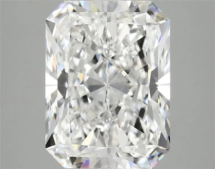 4.04 Carat · RADIANT · E · VVS2 · IGI · Excellent Cut