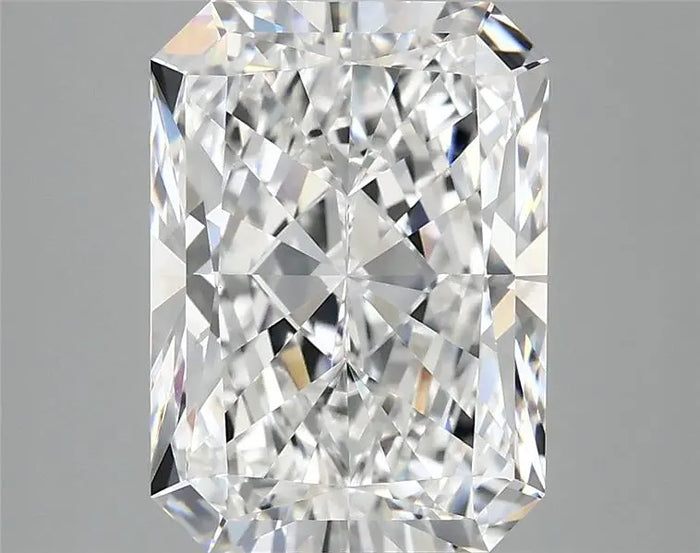 4.02 Carat · RADIANT · E · VVS2 · IGI · Excellent Cut