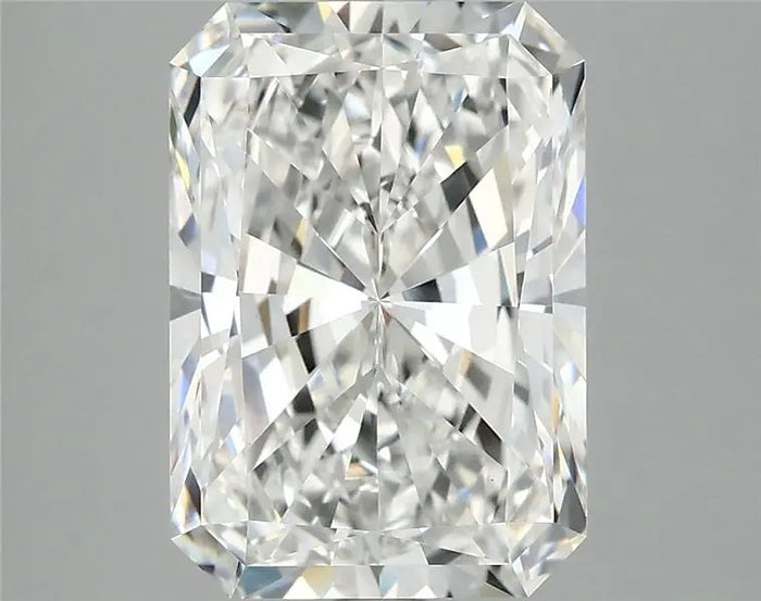 4.09 Carat · RADIANT · E · VVS2 · IGI · Excellent Cut