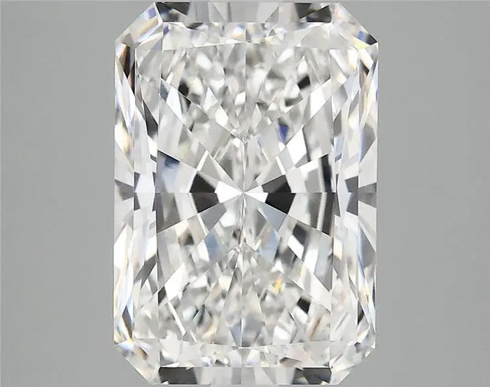 4.04 Carat · RADIANT · E · VVS2 · IGI · Excellent Cut