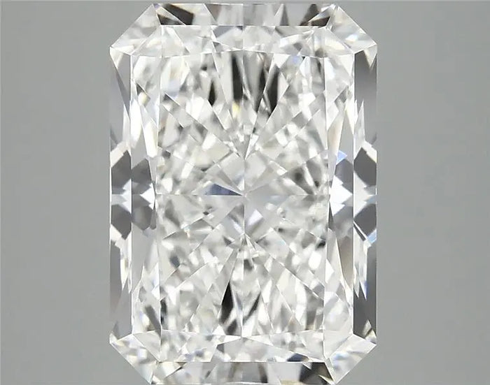 4.49 Carat · RADIANT · F · VVS2 · IGI · Excellent Cut