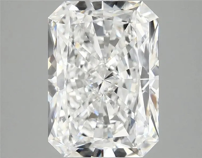4.03 Carat · RADIANT · E · VVS2 · IGI · Excellent Cut