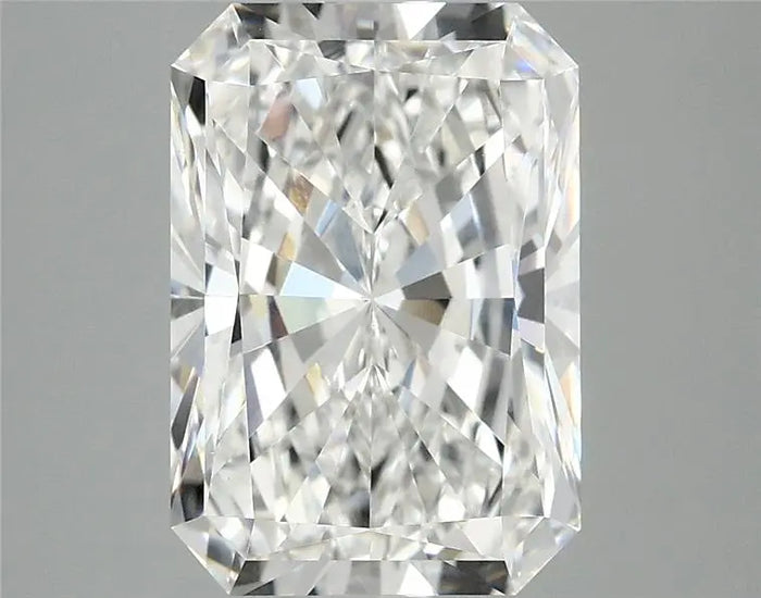 4.04 Carat · RADIANT · E · VVS2 · IGI · Excellent Cut